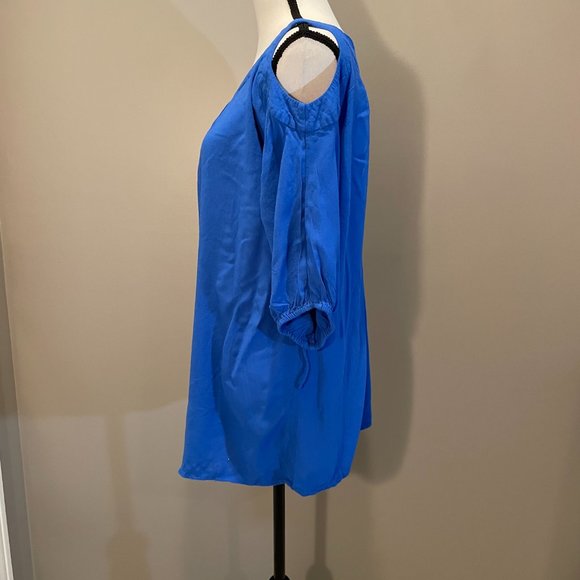 Picky Girl Cold Shoulder Light Weight 1/2 Sleeve Tunic Top sz M BLUE - Picture 4 of 6